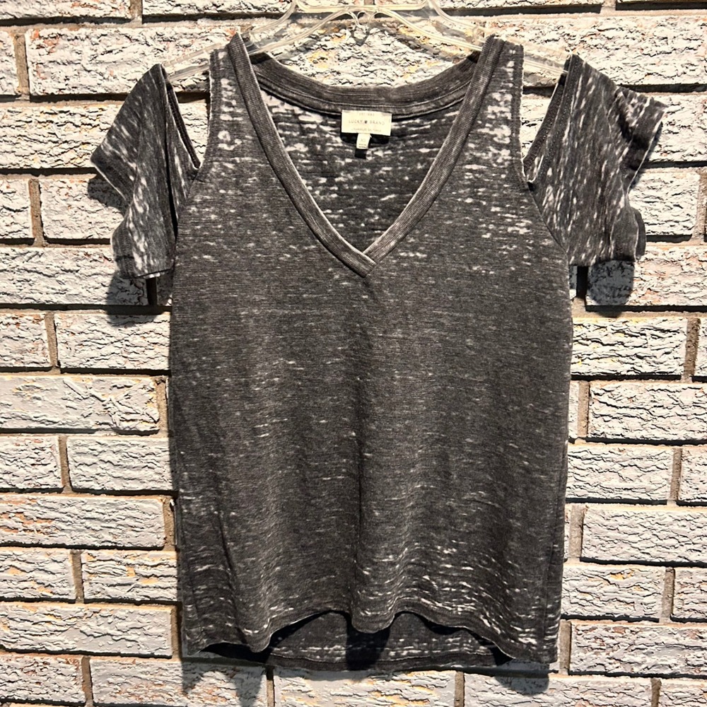 Lucky Brand Womens XS Cold Shoulder V-Neck Burnout Tee Charcoal Gray S/S Top